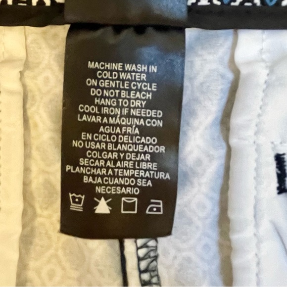 Hilary Radley geometric pattern stretch cropped slim leg pants - Picture 11 of 11